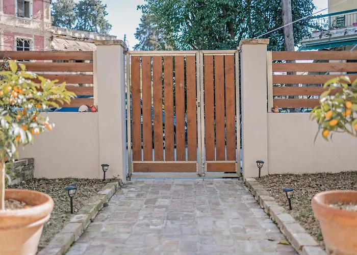 Folea @ Corfu Town! * Corfu (city)